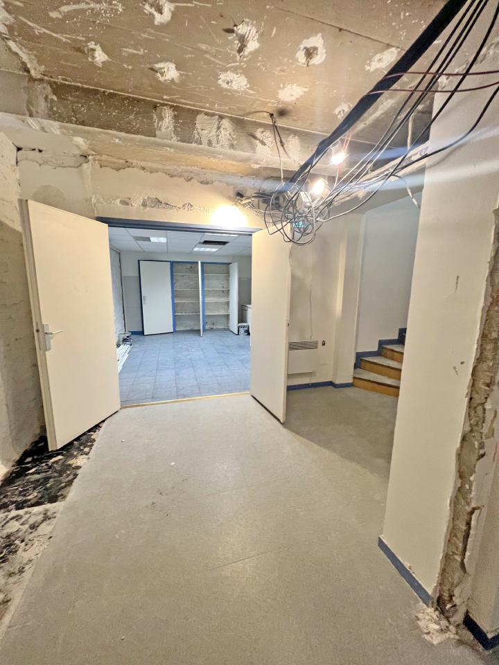 Bureau Paris 380m² Vente bureau Paris OVBUR2310164 5